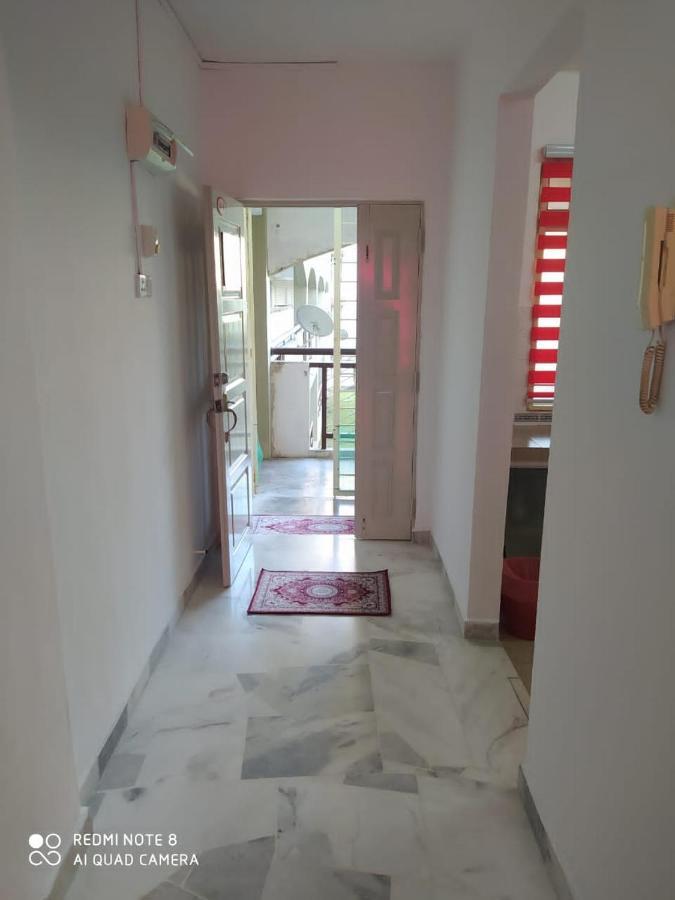Pd Laguna Homestay Red Port Dickson Eksteriør billede