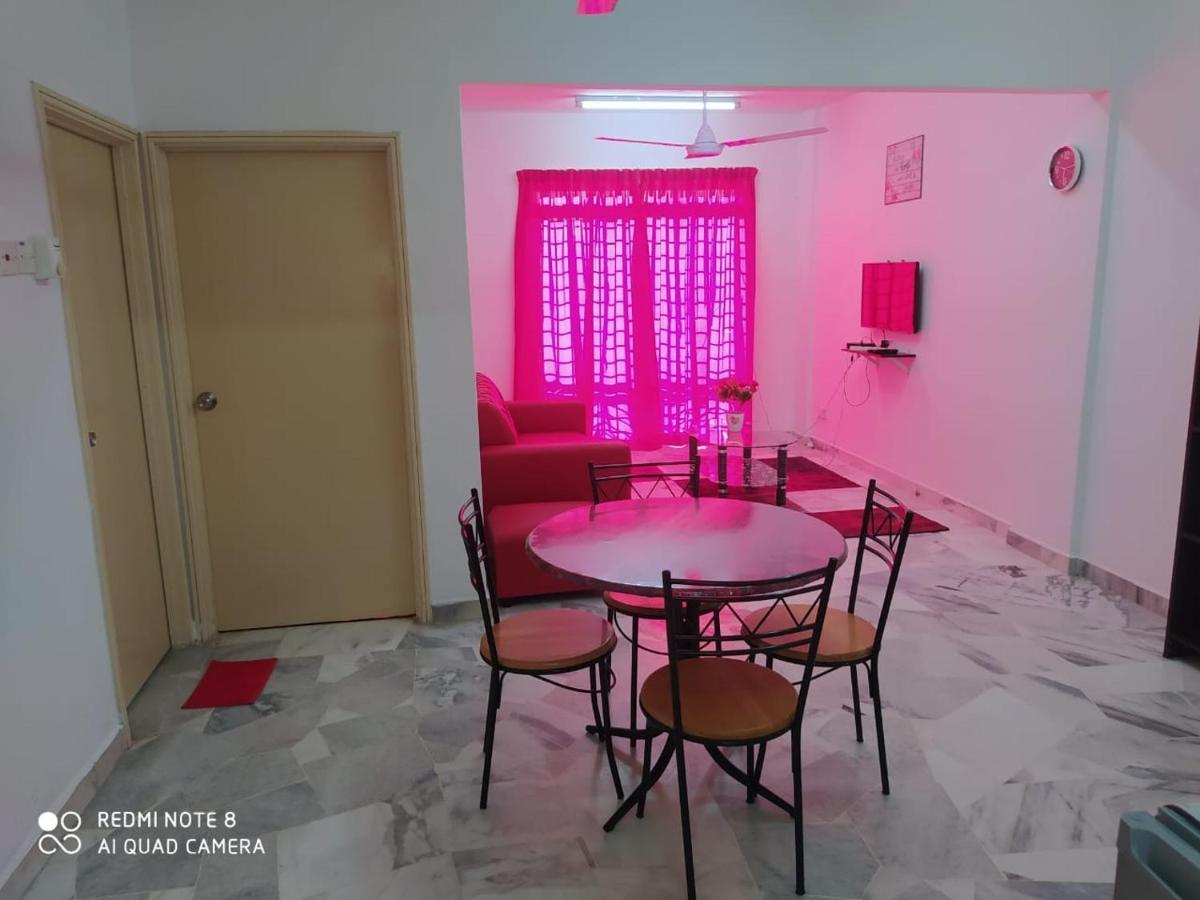 Pd Laguna Homestay Red Port Dickson Eksteriør billede