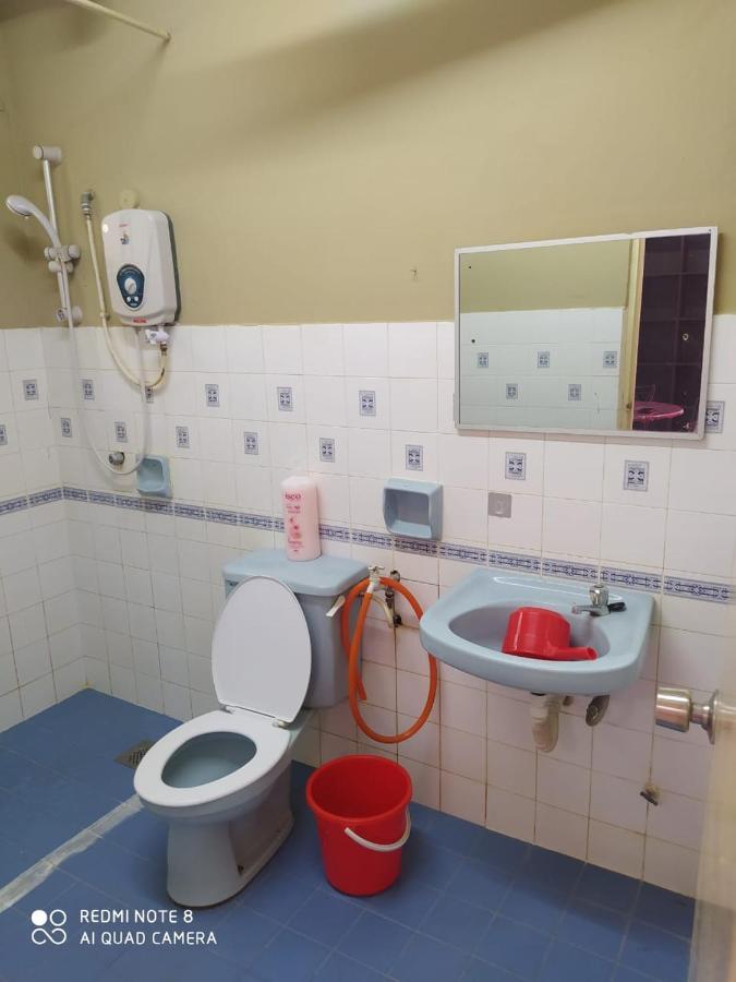 Pd Laguna Homestay Red Port Dickson Eksteriør billede
